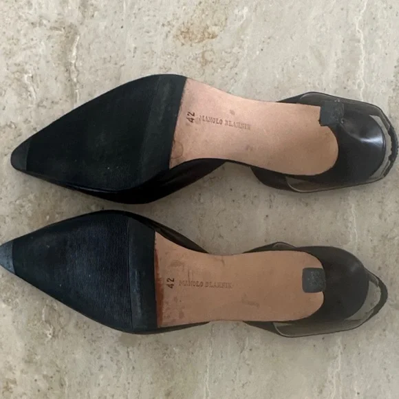 Manolo Blahnik Brown Pointed Toe Heels - Picture 4 of 5